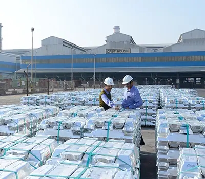 Um dos maiores produtores asiáticos de alumínio primário (ex. China)