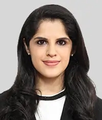 Pooja Kapur女士